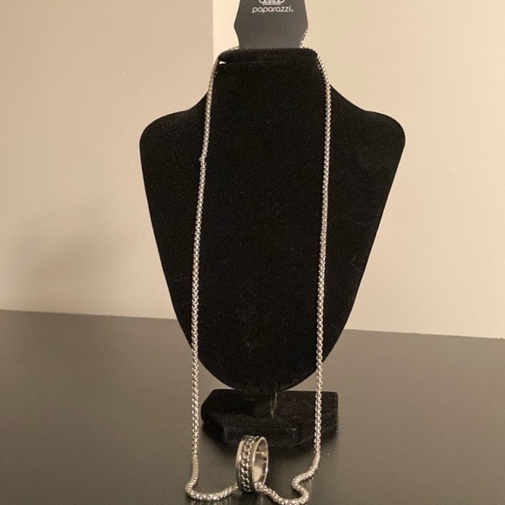 Paparazzi Silver Necklace and Ring Set